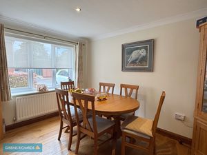 Dining room- click for photo gallery